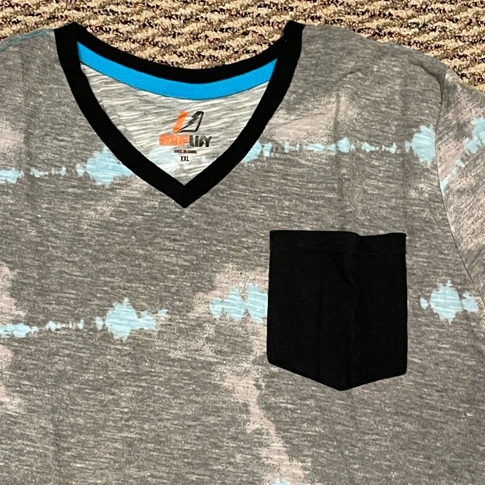 Amplify blue gray tye dye v neck t shirt - Picture 3 of 4